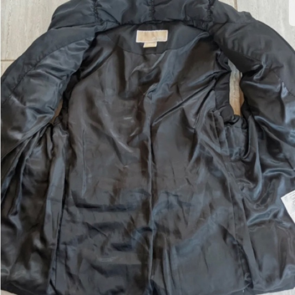 Michael Kors Women's down vest with removable hood size L - Picture 5 of 5